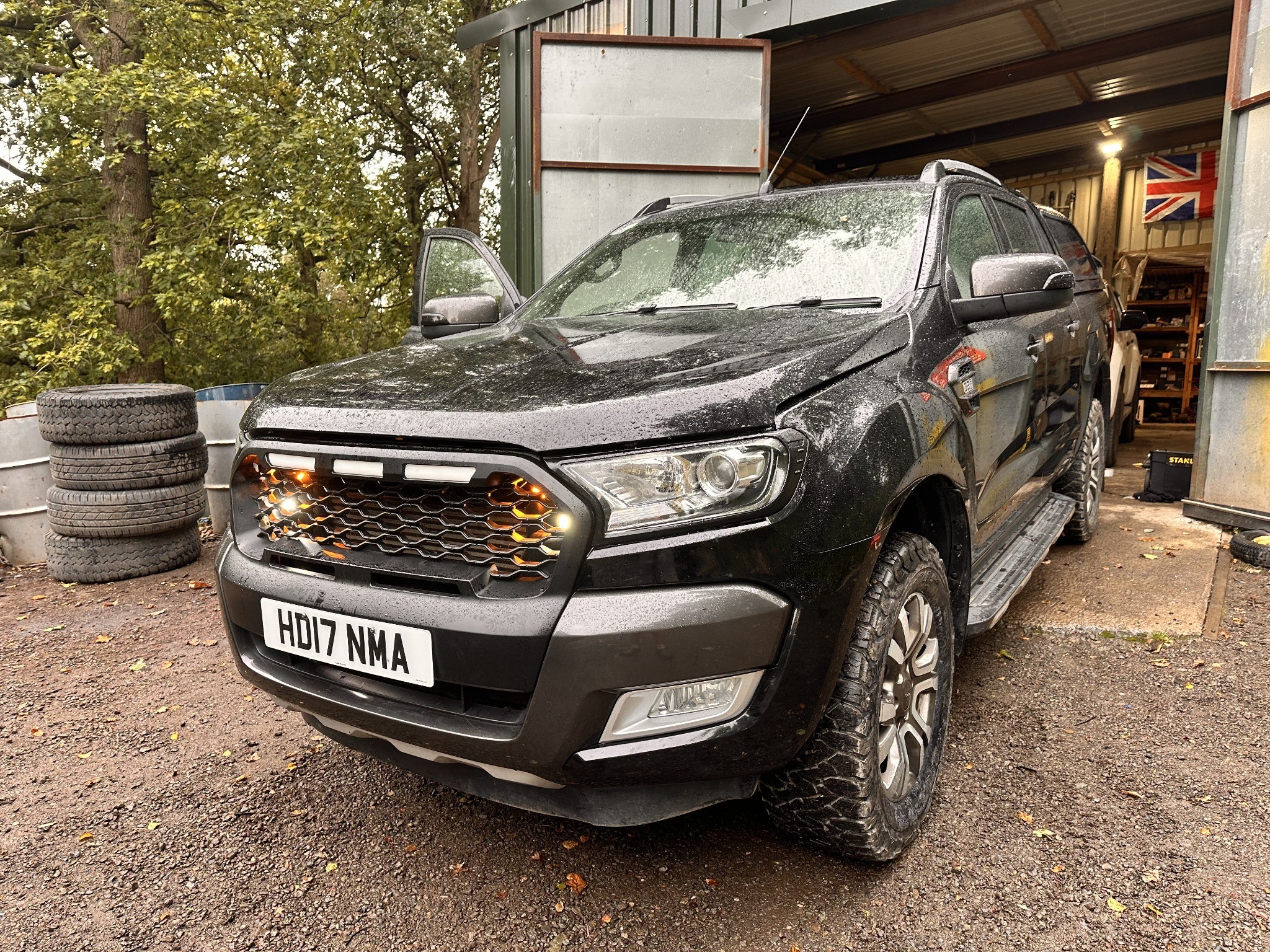 Commercial vehicle installation